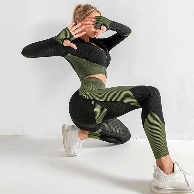 ZELRYN Sculpt 3-Piece Seamless Training Set (view 3)